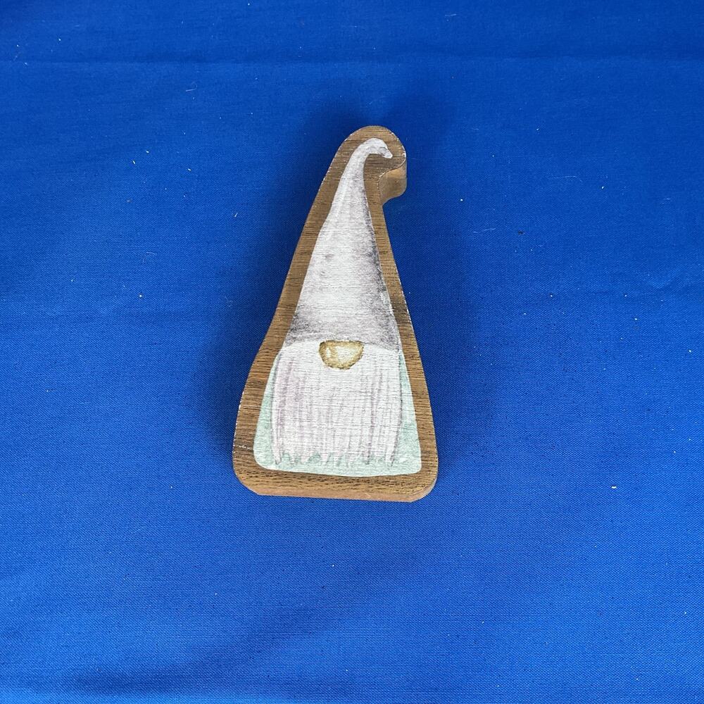 Rustic Wooden Winter Gnome Sign Tabletop Figurine Christmas Holiday Shelf Sitter